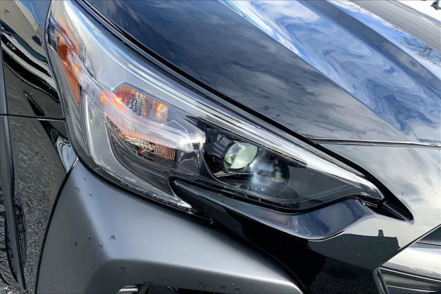 Used 2024 Subaru Outback Premium image 26