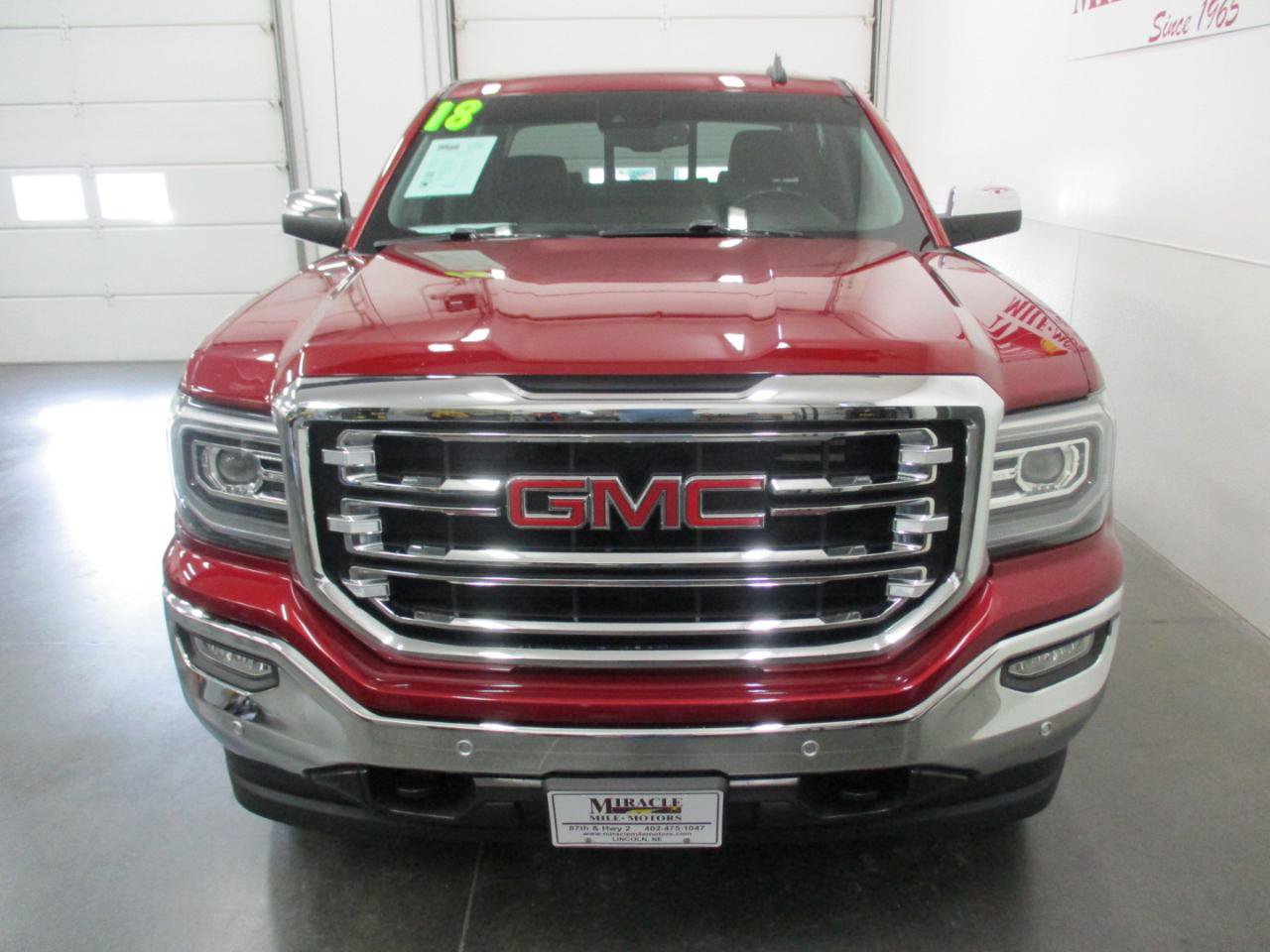 Used 2018 GMC Sierra 1500 SLT AWD/4WD image 8