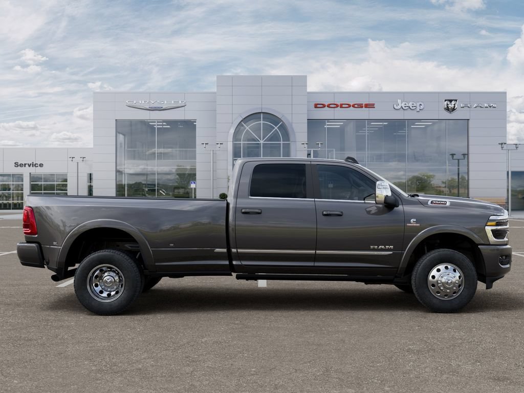 New 2026 RAM 3500 Limited AWD/4WD image 22