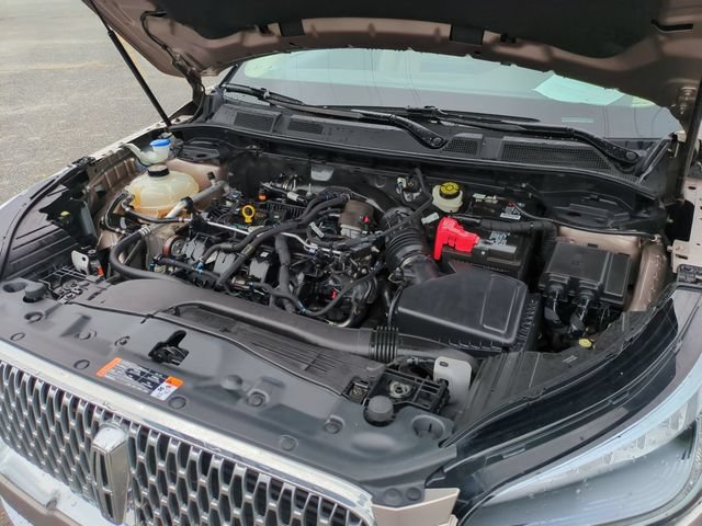 Used 2021 Lincoln Corsair FWD w/ Premium Package image 36