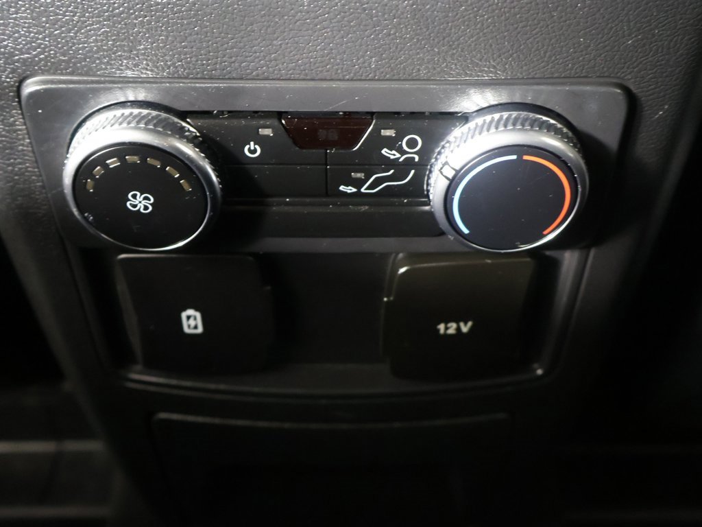 Used 2022 Ford Explorer XLT image 51