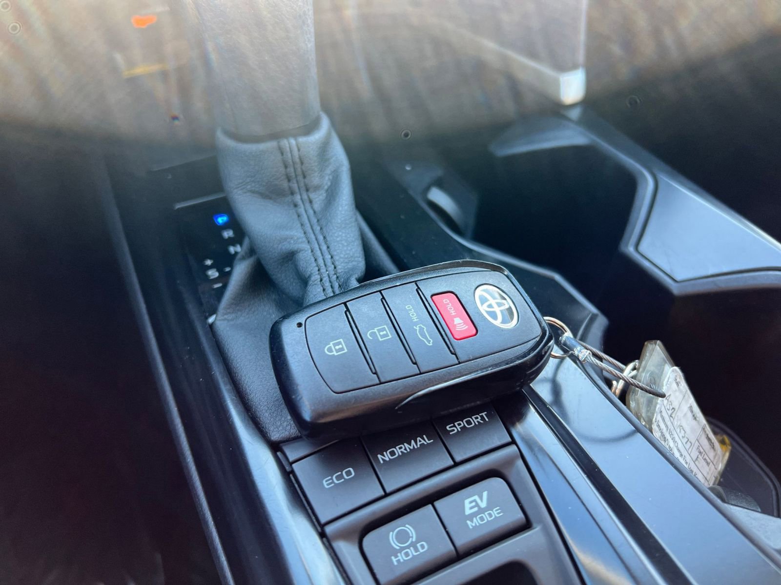 Used 2025 Toyota Camry LE image 22