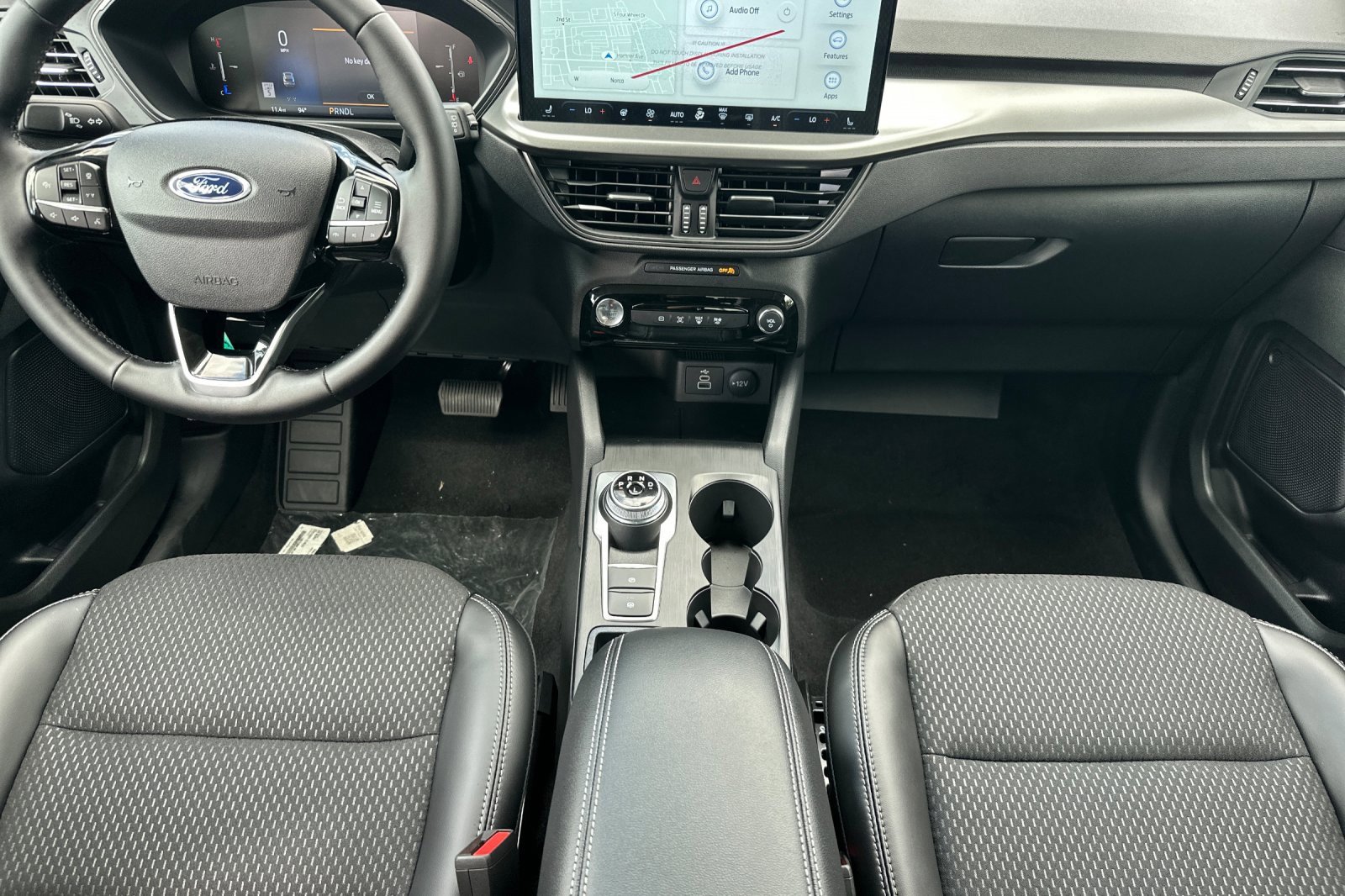 New 2025 Ford Escape SE w/ Class II Trailer Tow Package image 13