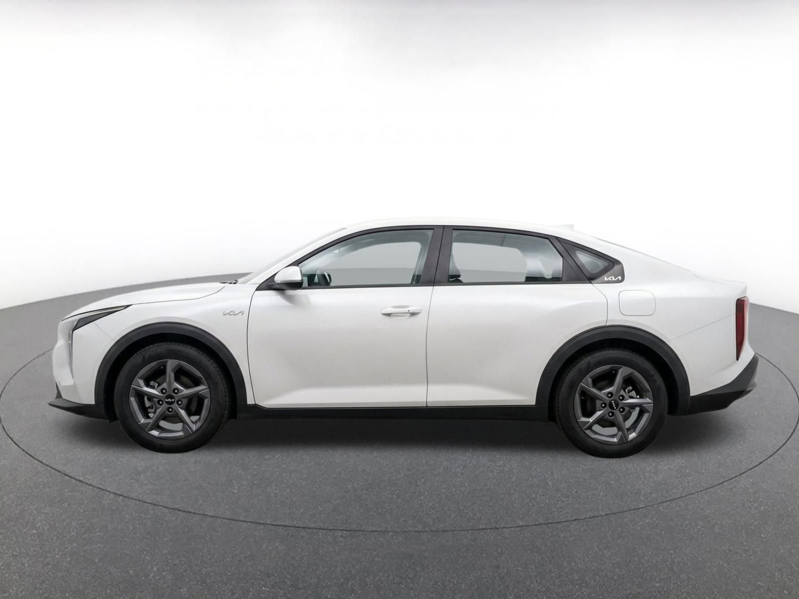 Used 2025 Kia K4 FWD image 5