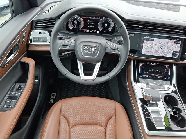 Used 2025 Audi Q8 Premium Plus AWD/4WD image 11