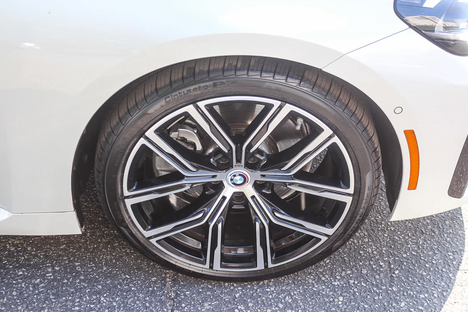Used 2023 BMW 230i Coupe w/ Convenience Package RWD image 11