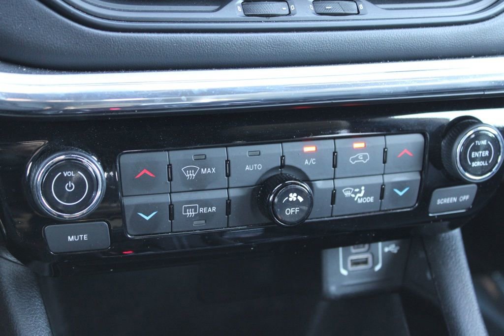 Used 2022 Jeep Compass High Altitude image 40