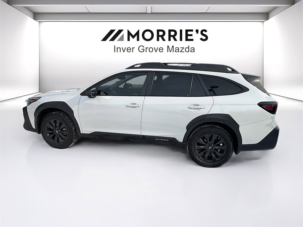 Used 2023 Subaru Outback Onyx Edition image 8