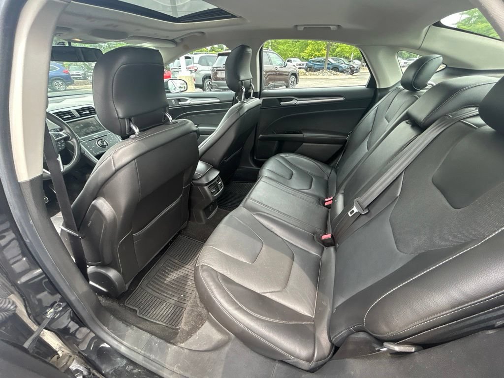 Used 2013 Ford Fusion Titanium FWD image 14