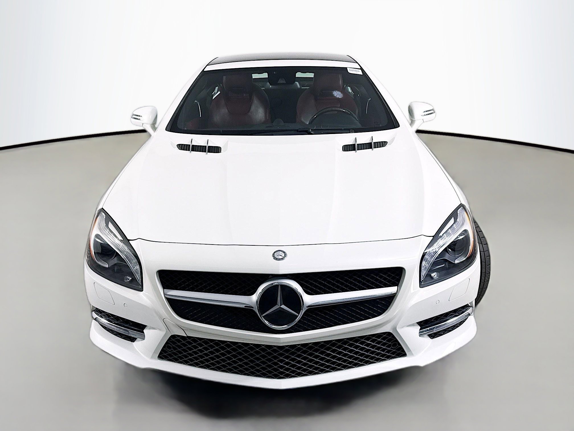 Used 2016 Mercedes-Benz SL 400 image 2