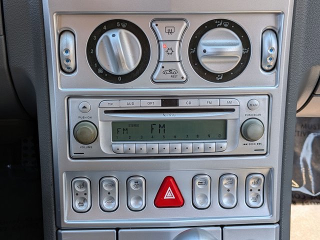 Used 2007 Chrysler Crossfire Limited image 13