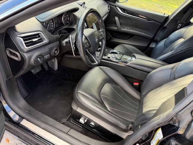 Used 2022 Maserati Ghibli Modena image 12