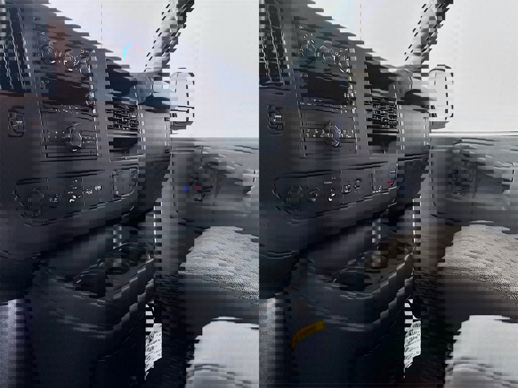 New 2025 GMC Savana 2500 w/ Driver Convenience Package image 15