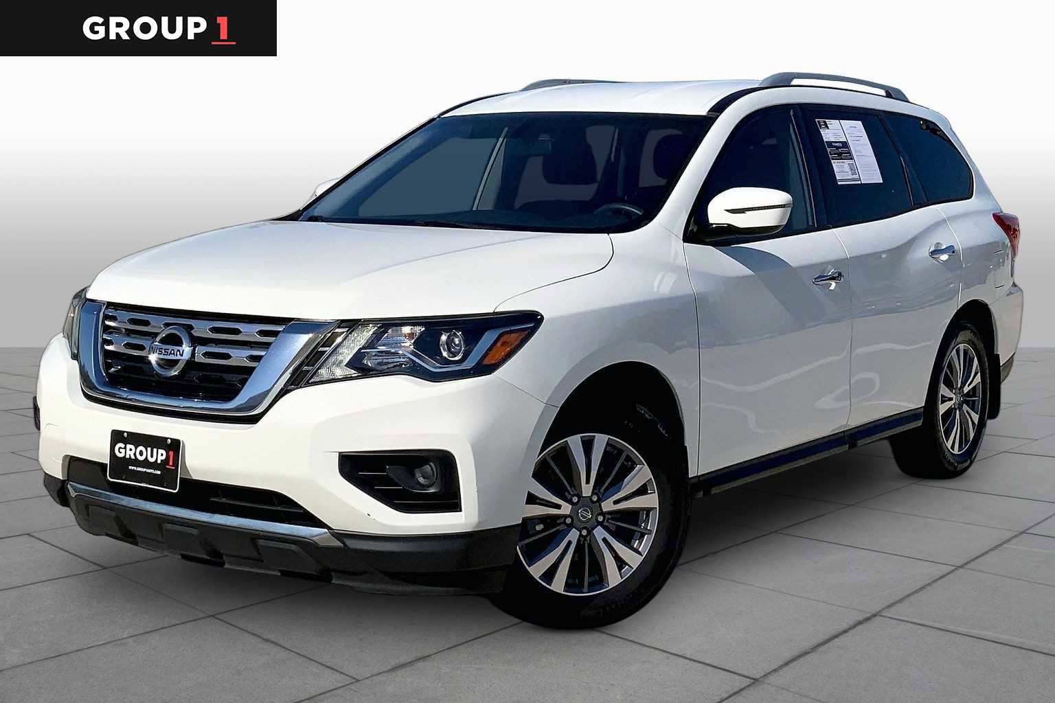 Used 2020 Nissan Pathfinder S FWD image 1