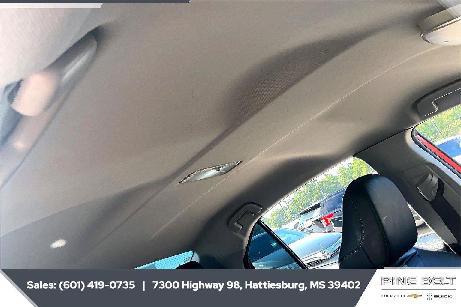 Used 2022 Toyota Camry SE FWD image 16