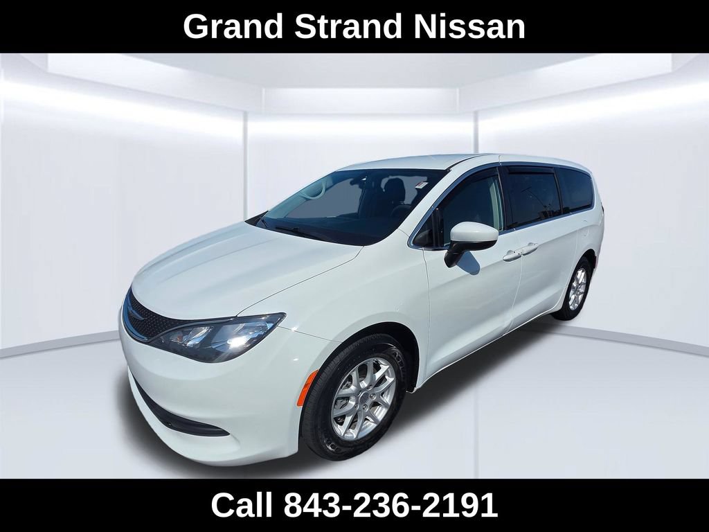 Used 2018 Chrysler Pacifica LX FWD image 1