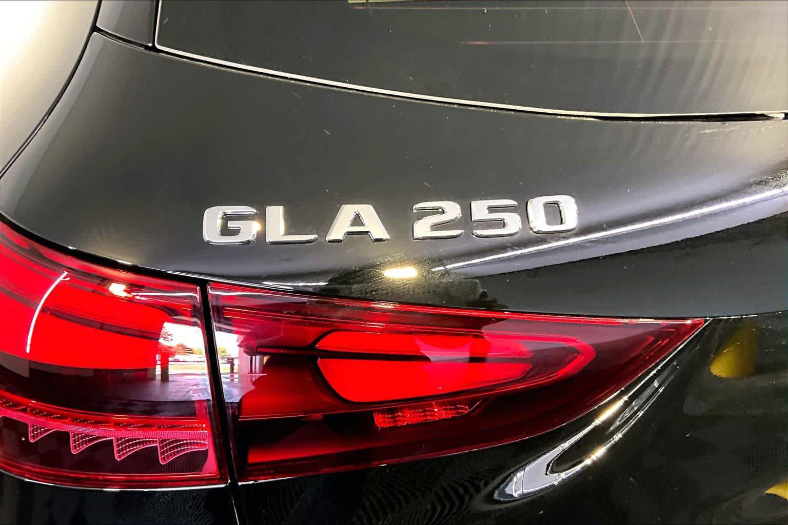 New 2026 Mercedes-Benz GLA 250 4MATIC image 6