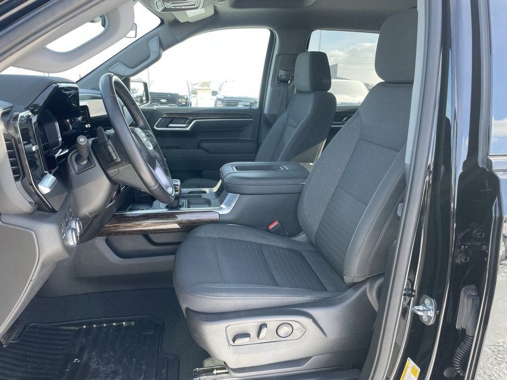 Used 2022 GMC Sierra 1500 Elevation image 7