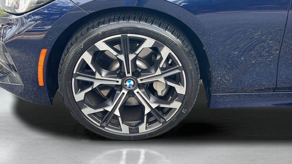 Certified 2026 BMW 330i Sedan w/ Premium Package RWD image 27
