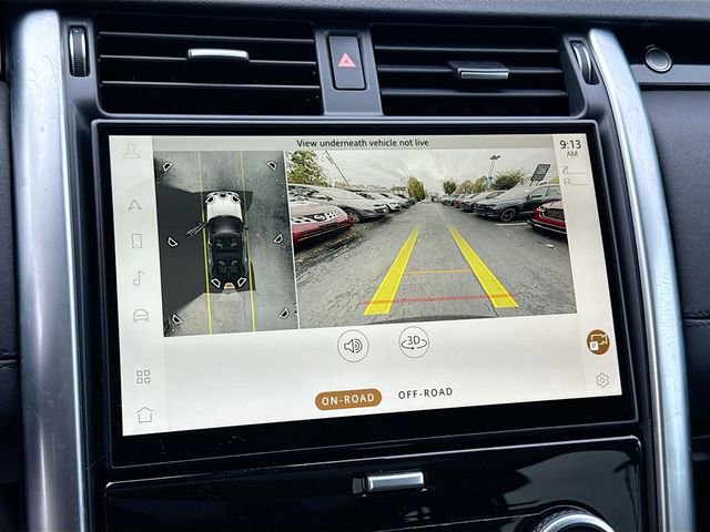 Used 2024 Land Rover Discovery S image 14