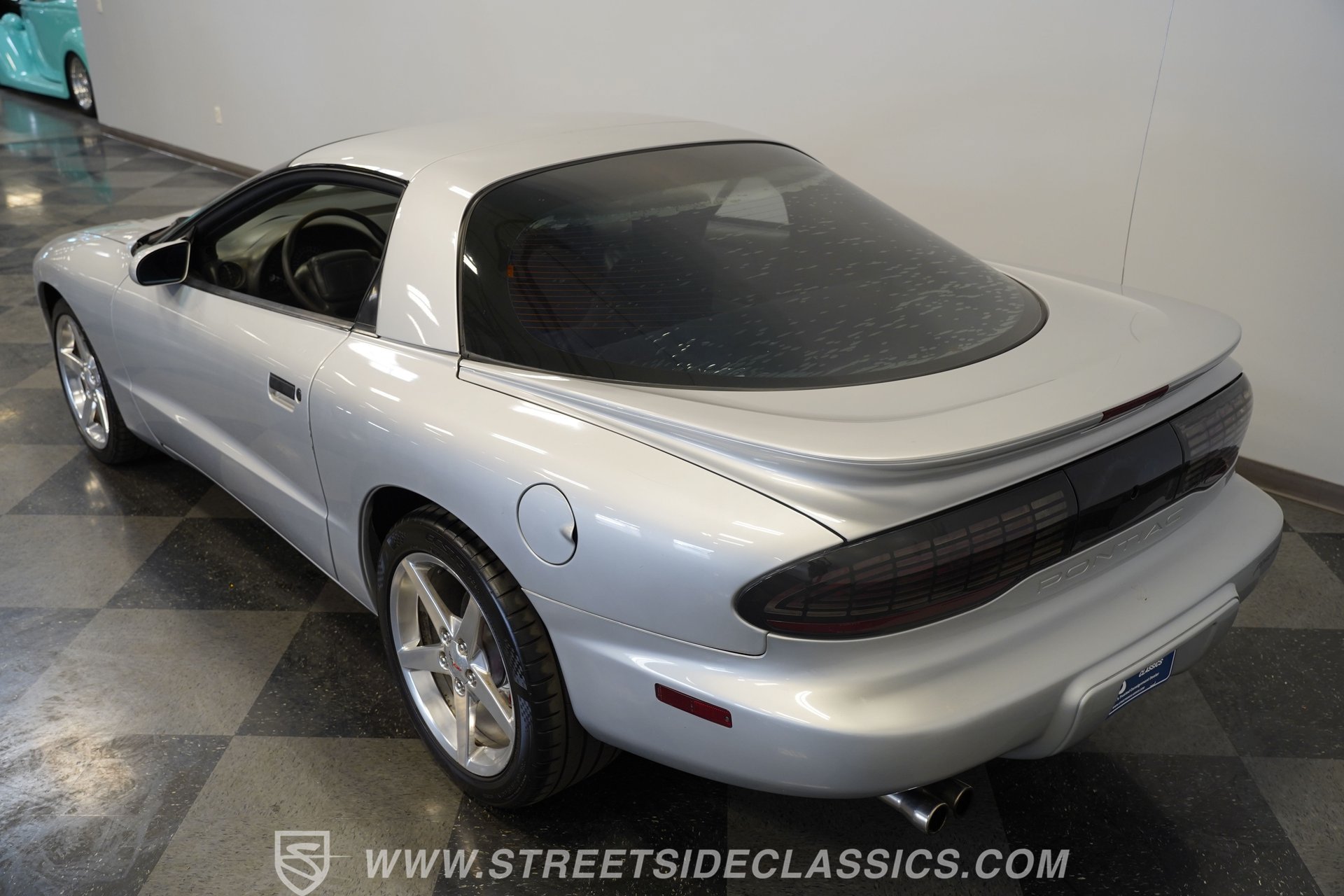 Used 1997 Pontiac Firebird Formula w/ Opt Pkg RWD image 27