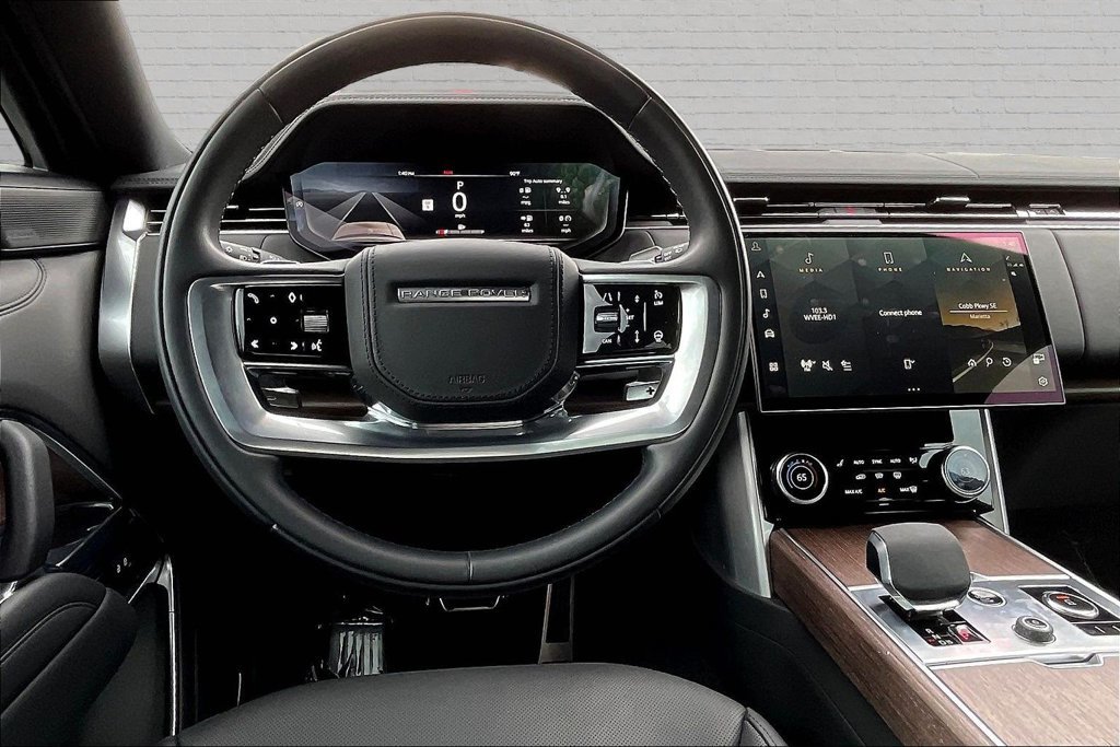 Used 2023 Land Rover Range Rover SE AWD/4WD image 8