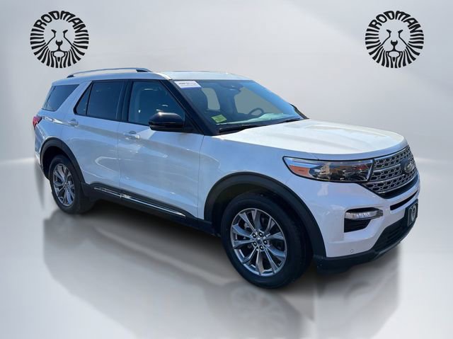Certified 2024 Ford Explorer Limited w/ Limited Technology Package image 3