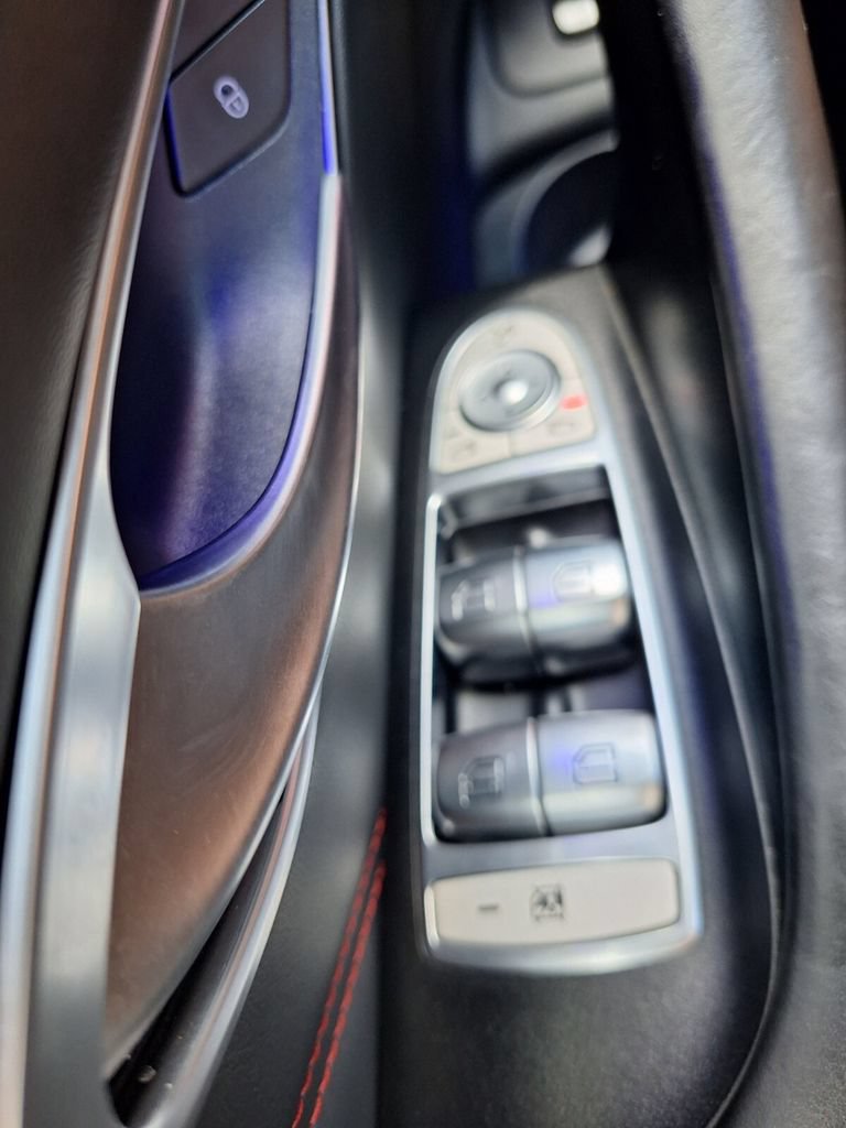 Used 2022 Mercedes-Benz E 53 AMG 4MATIC Sedan image 17