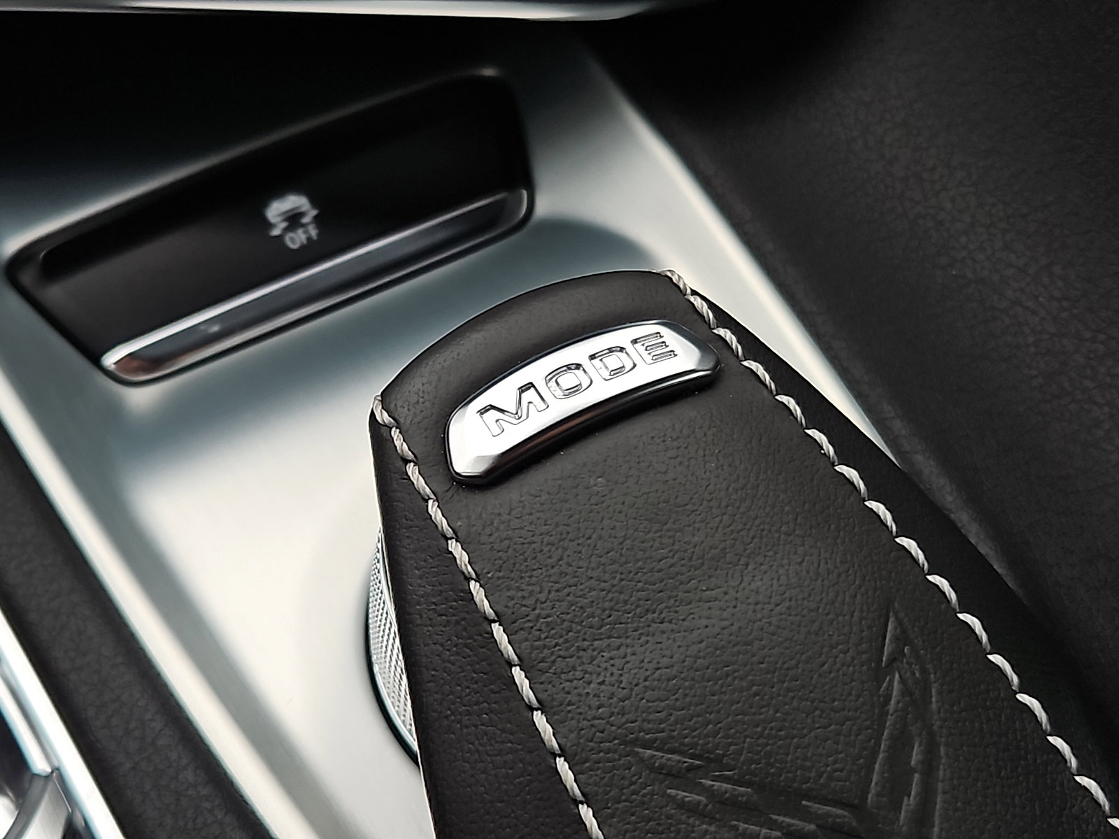 Used 2023 Chevrolet Corvette Stingray Coupe w/ 1LT image 23