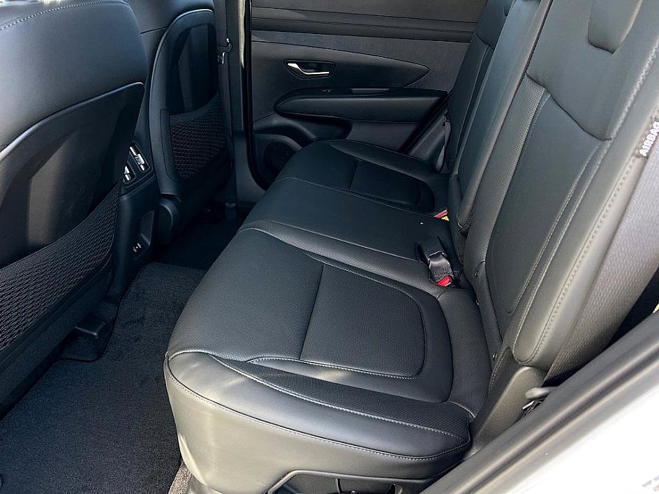 New 2026 Hyundai Tucson SEL image 8