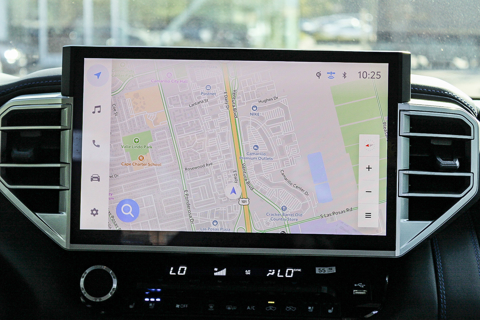 Used 2025 Toyota Tundra Platinum image 15