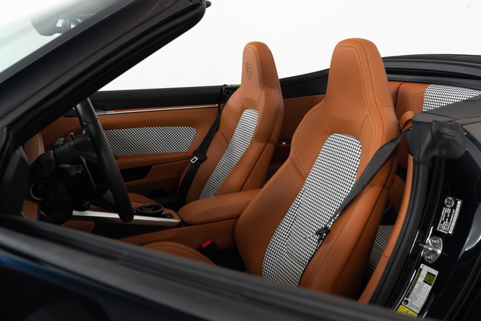 Used 2024 Porsche 911 Turbo AWD/4WD image 4