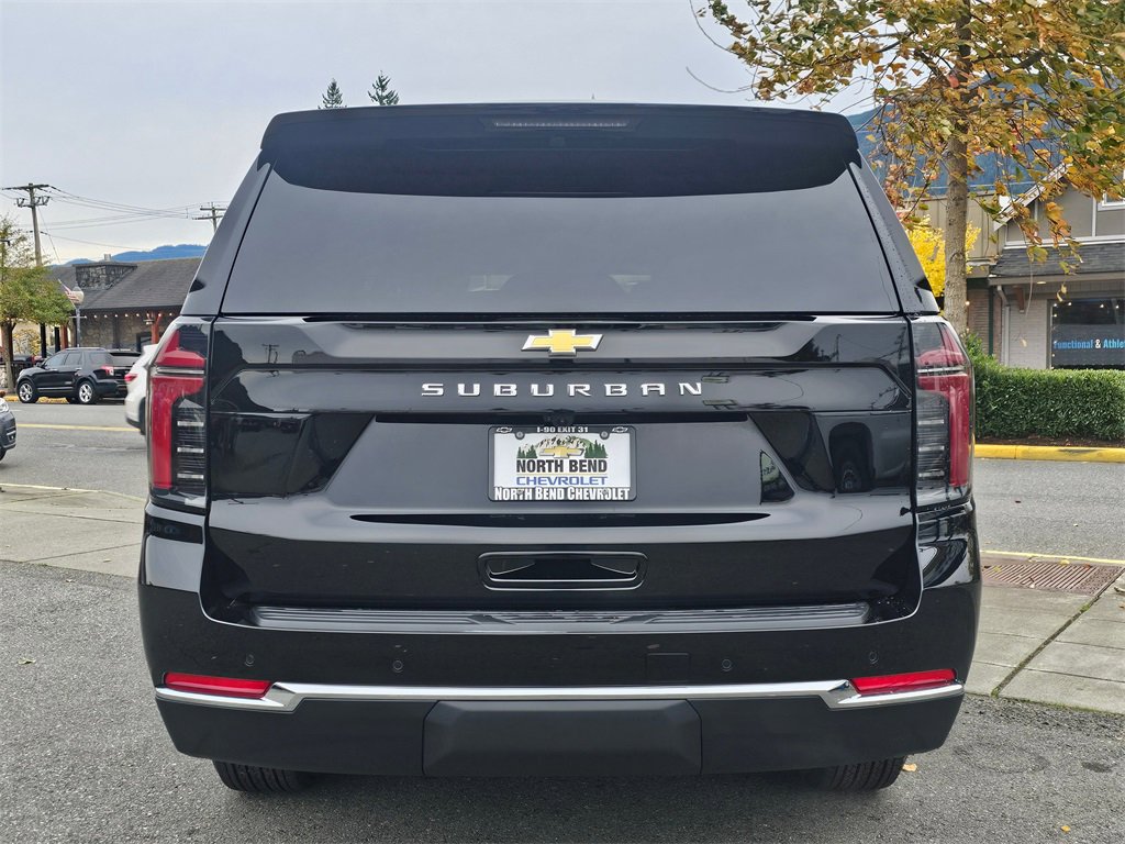 New 2026 Chevrolet Suburban LS image 6