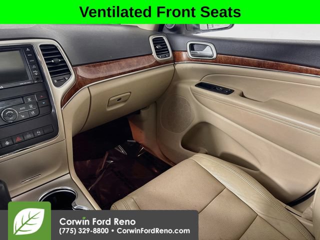 Used 2011 Jeep Grand Cherokee Limited w/ Luxury Group II AWD/4WD image 23