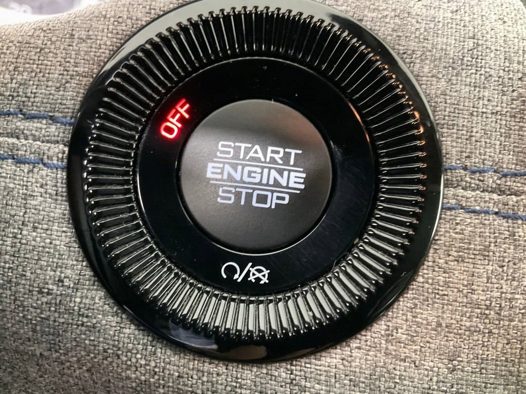 Certified 2023 Jeep Compass Sport image 23