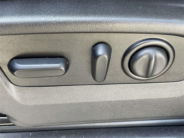 Used 2021 GMC Sierra 1500 AT4 w/ AT4 Value Package image 5