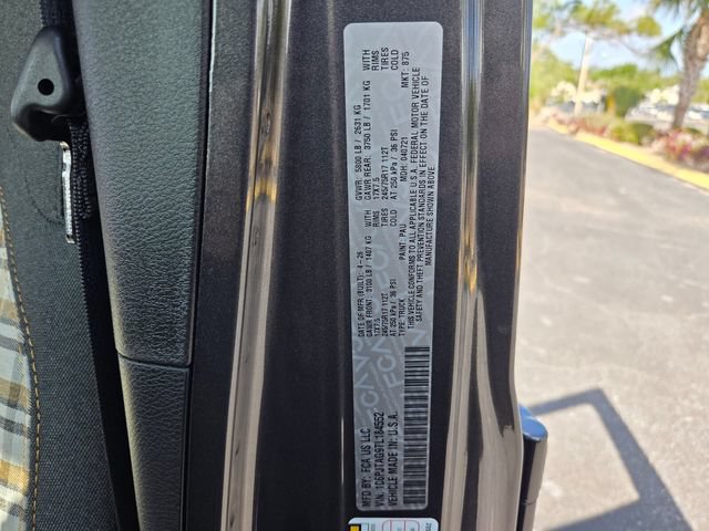 Used 2026 Jeep Gladiator Sport AWD/4WD image 17