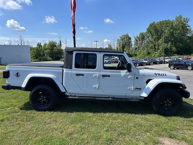 Used 2022 Jeep Gladiator Sport AWD/4WD image 6