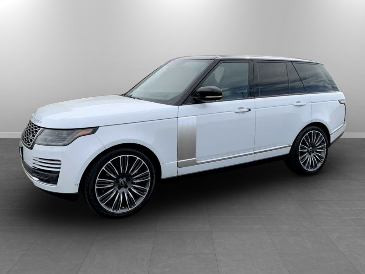 Used 2018 Land Rover Range Rover Supercharged AWD/4WD image 3