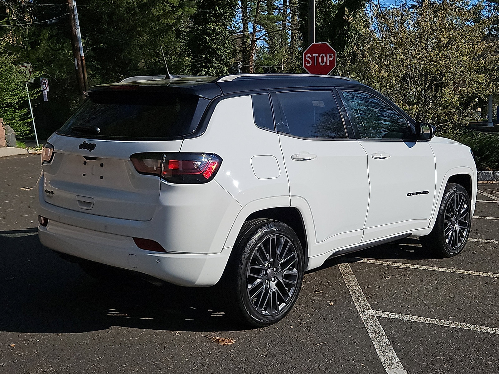 Used 2023 Jeep Compass High Altitude image 6