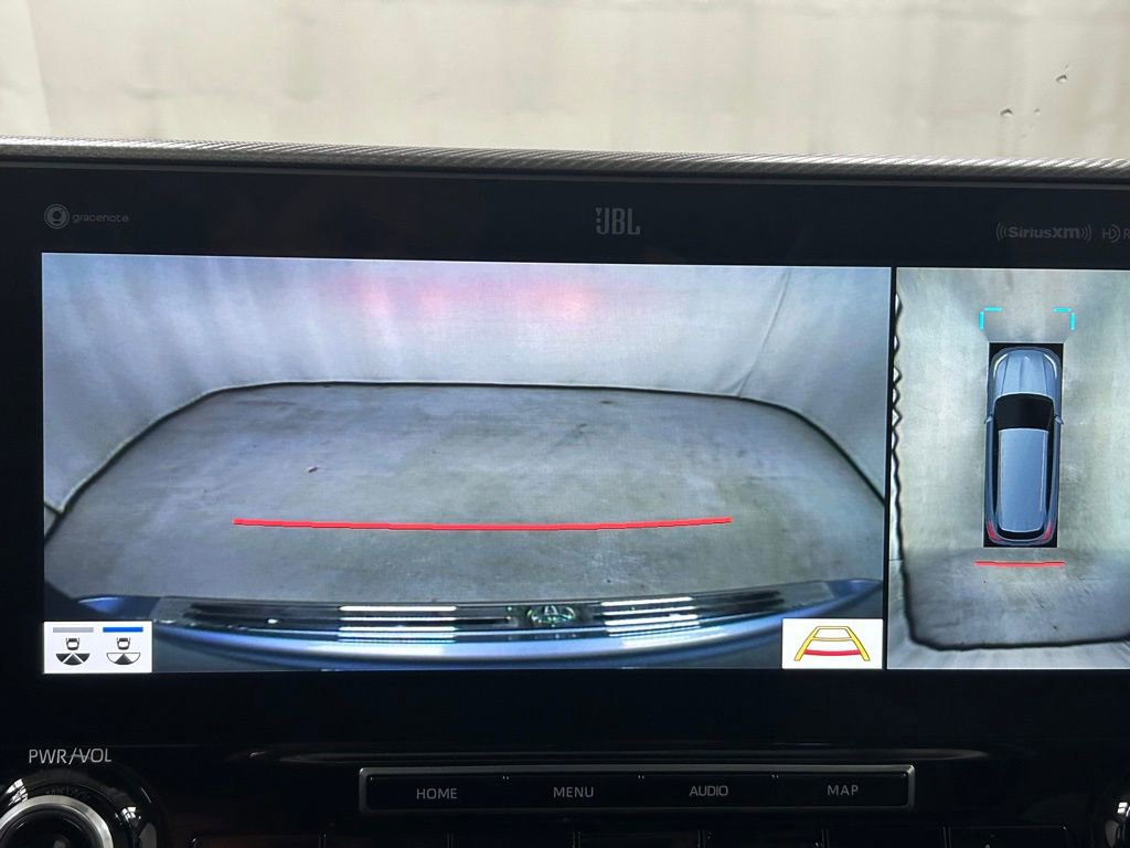 Used 2021 Toyota Highlander Platinum image 22