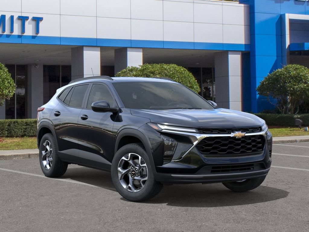 New 2026 Chevrolet Trax LT w/ Driver Confidence Package FWD image 7