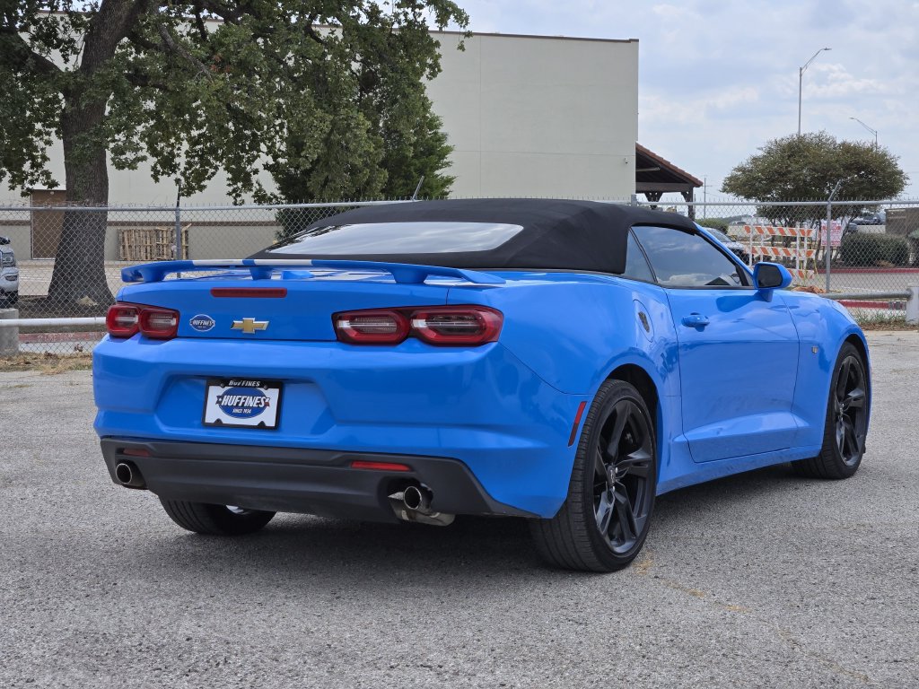 Used 2022 Chevrolet Camaro LT w/ Technology Package RWD image 7