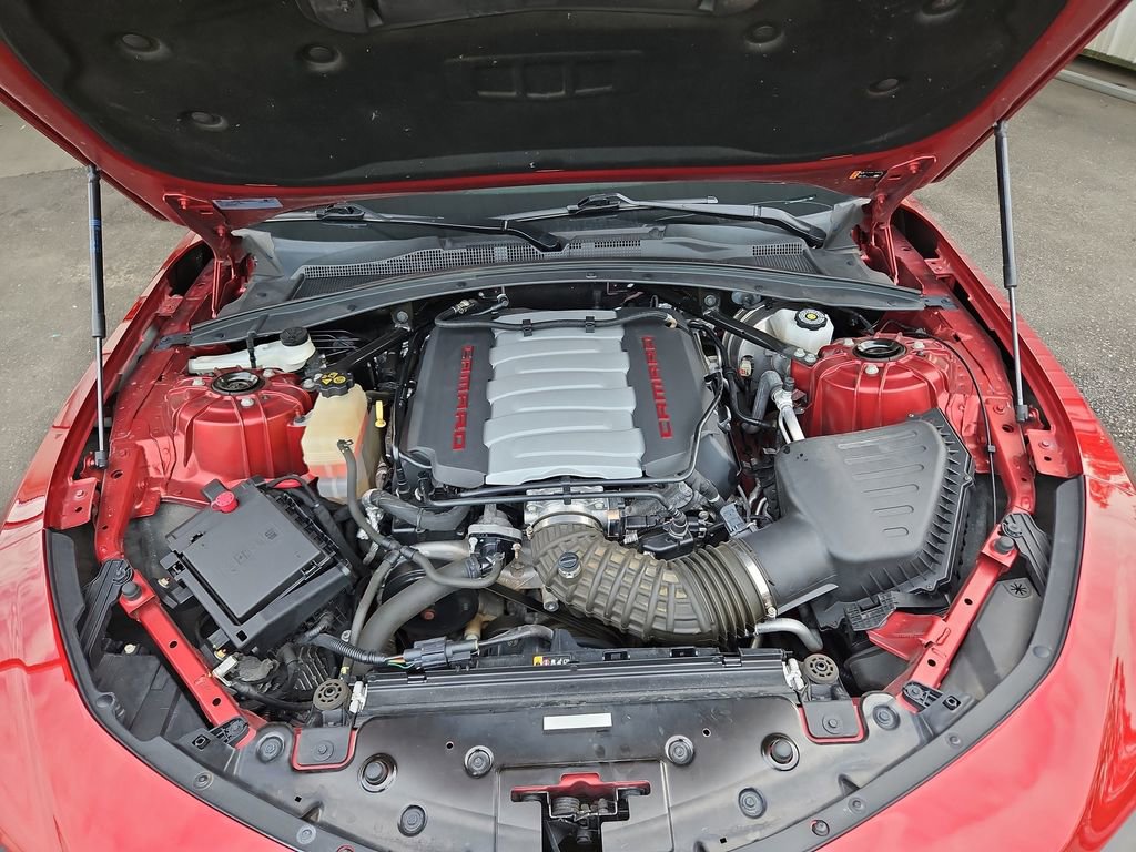 Used 2021 Chevrolet Camaro LT image 30