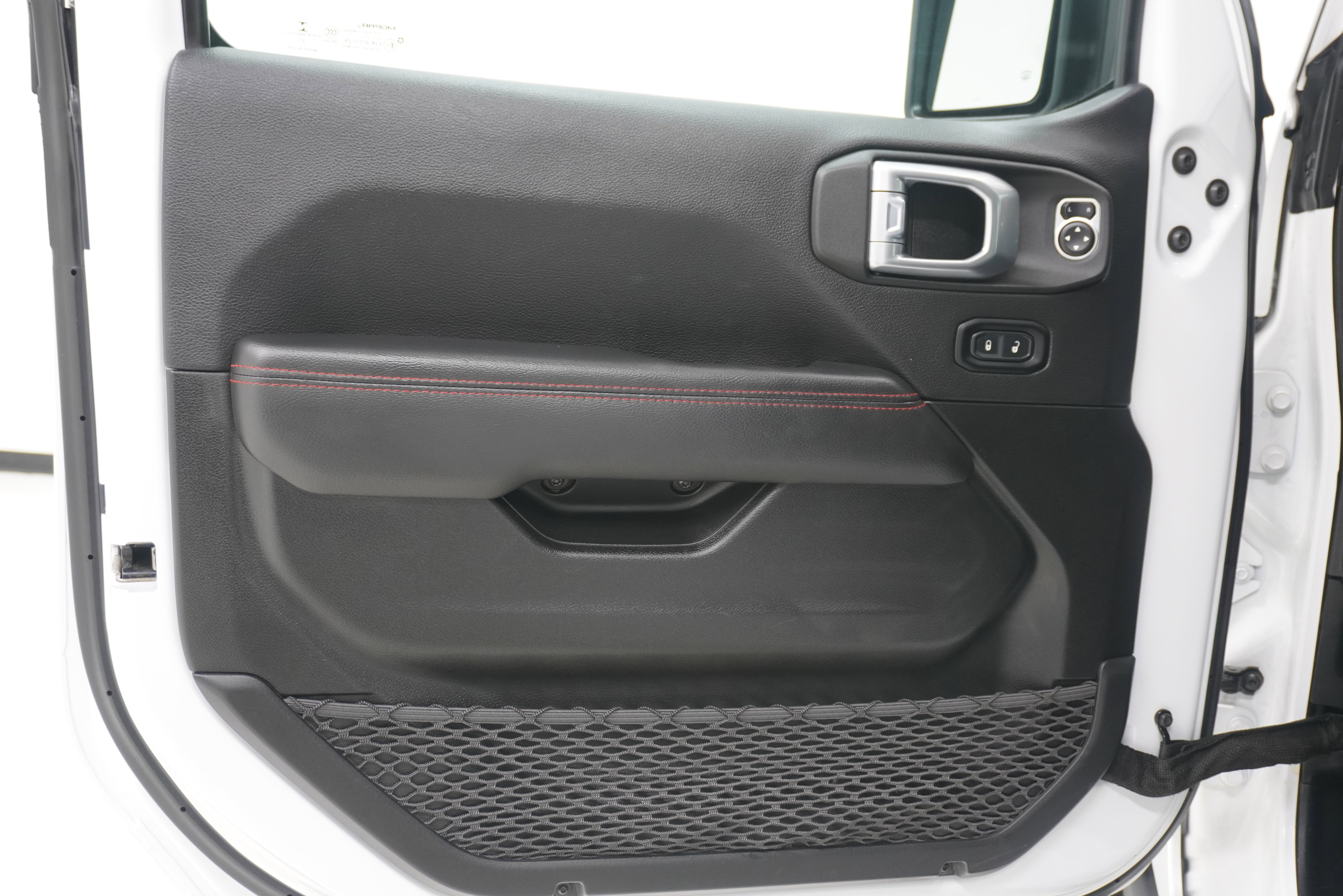 Used 2022 Jeep Gladiator Rubicon w/ LED Lighting Group AWD/4WD image 12