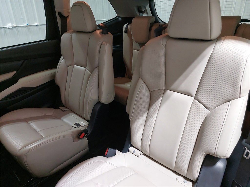 Used 2022 Subaru Ascent Limited w/ Technology Package image 16