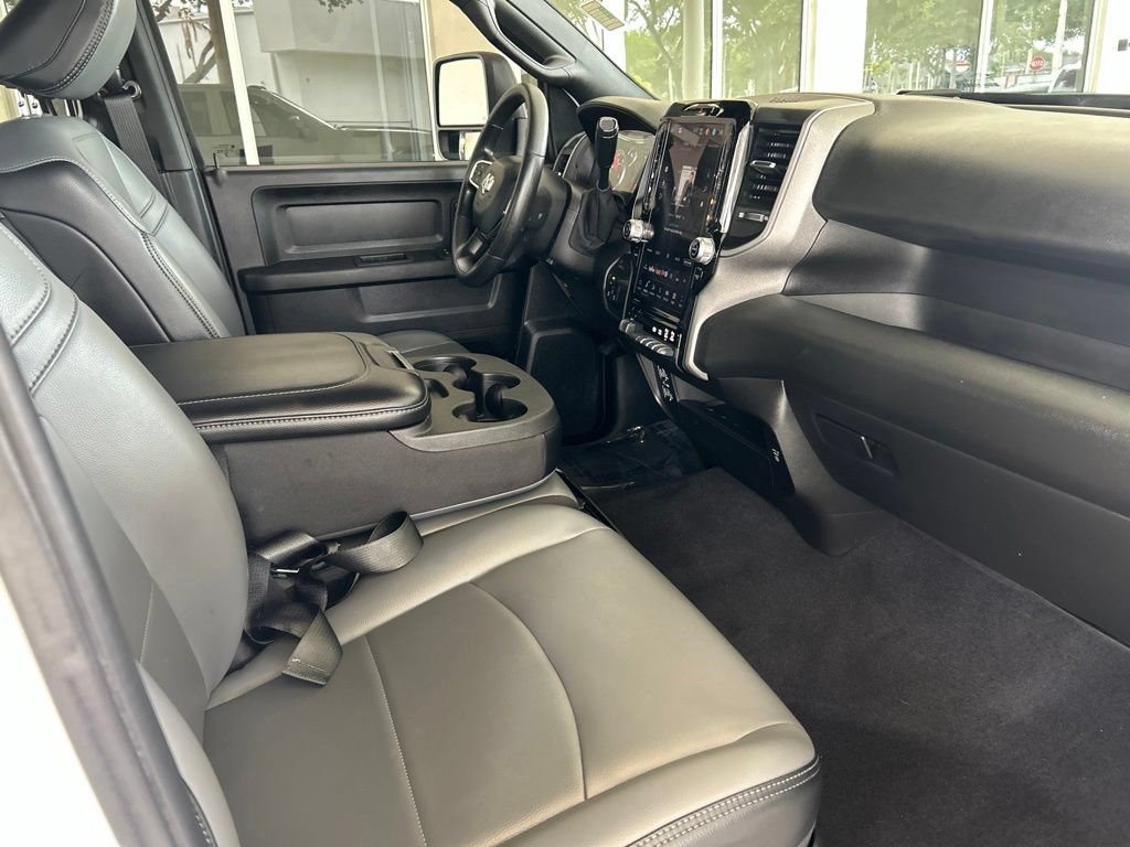 Used 2025 RAM 3500 Tradesman AWD/4WD image 25