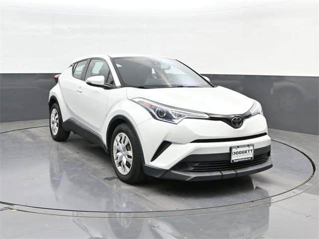 Used 2019 Toyota C-HR XLE image 22