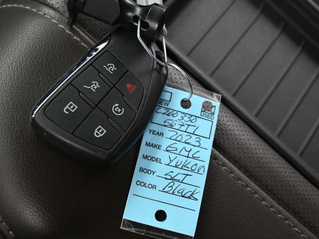 Used 2023 GMC Yukon SLT image 25