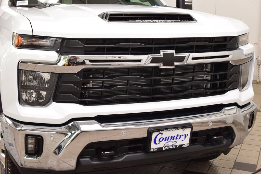 New 2026 Chevrolet Silverado 3500 LT w/ All Star Edition AWD/4WD image 13